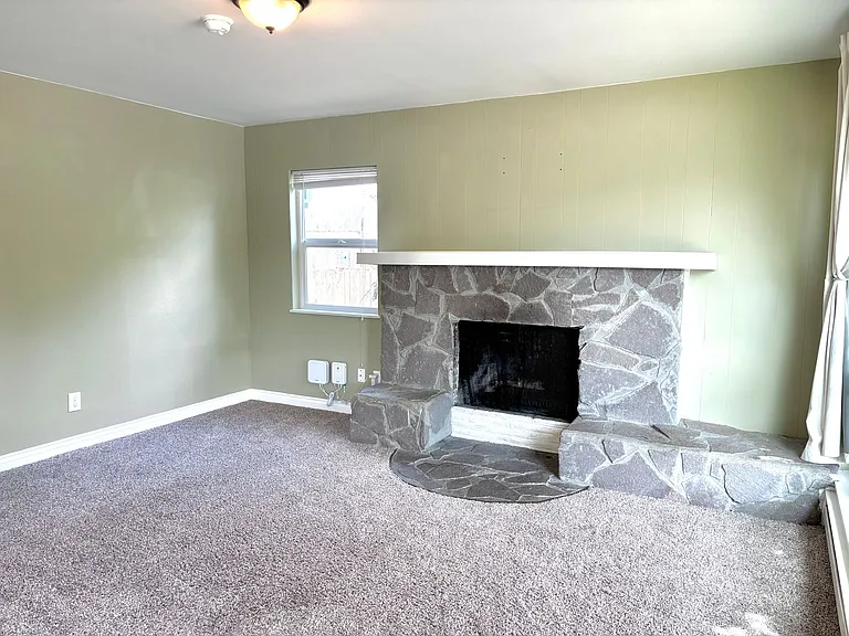 4539 SE 100th Ave — Photo 3