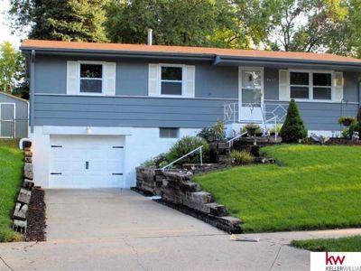 9477 Wirt St, Omaha, NE, 68134