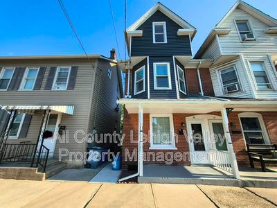 20 E Prospect St, Nazareth, PA, 18064