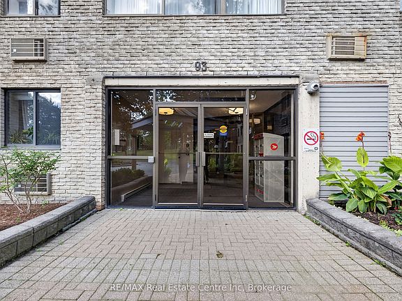 3rd image of 93 Westwood Rd #103