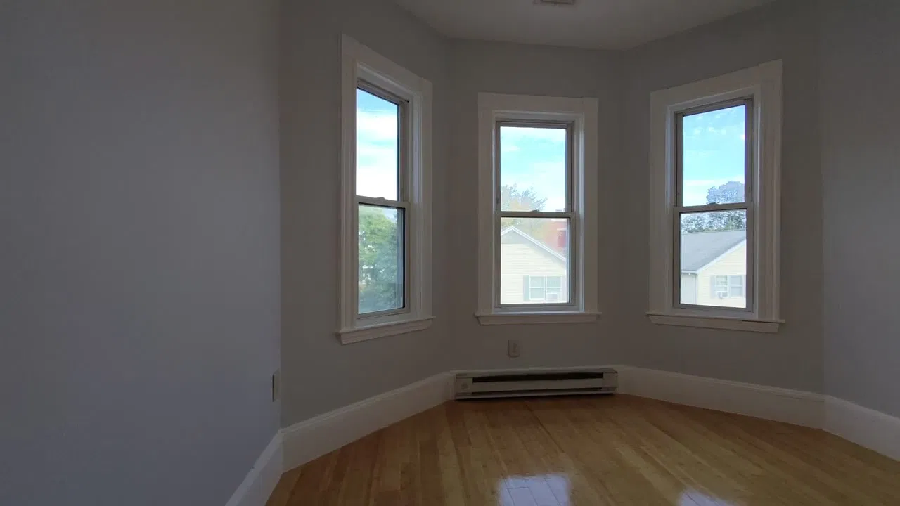 4 bed, 1475 sqft, $3,450 — Photo 4