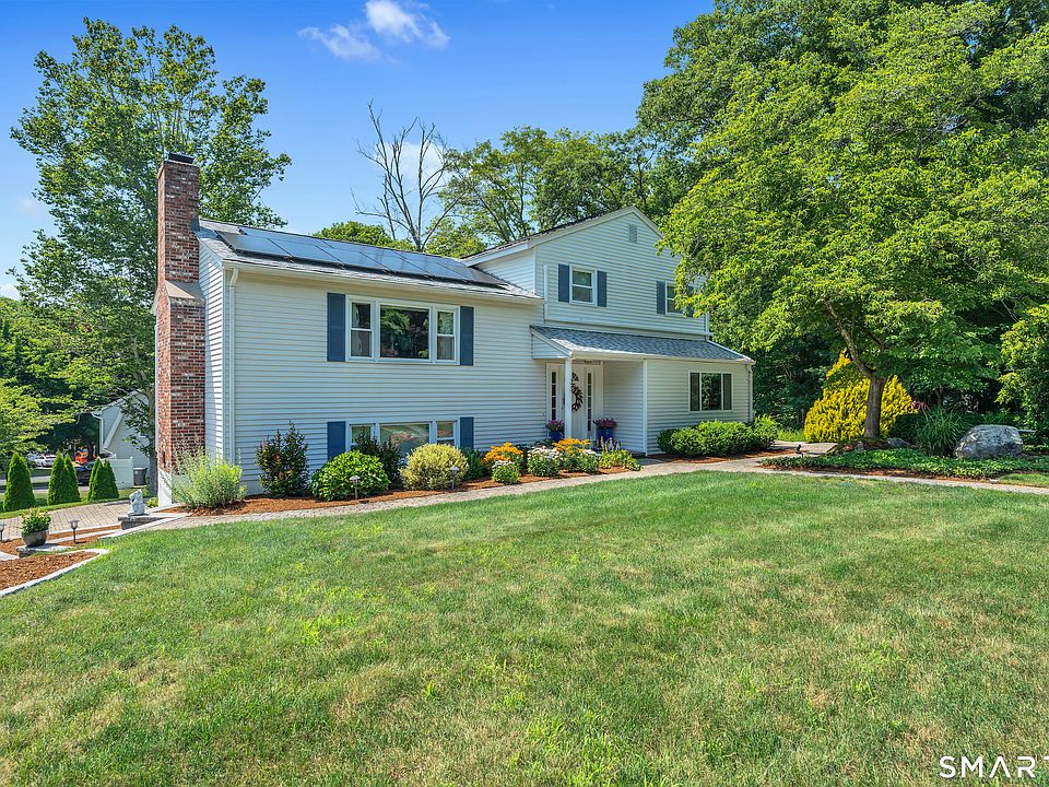 1st image of 33 Wayne Drive