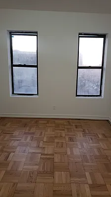 Rented by Max & Associates Realty Corp | media 18