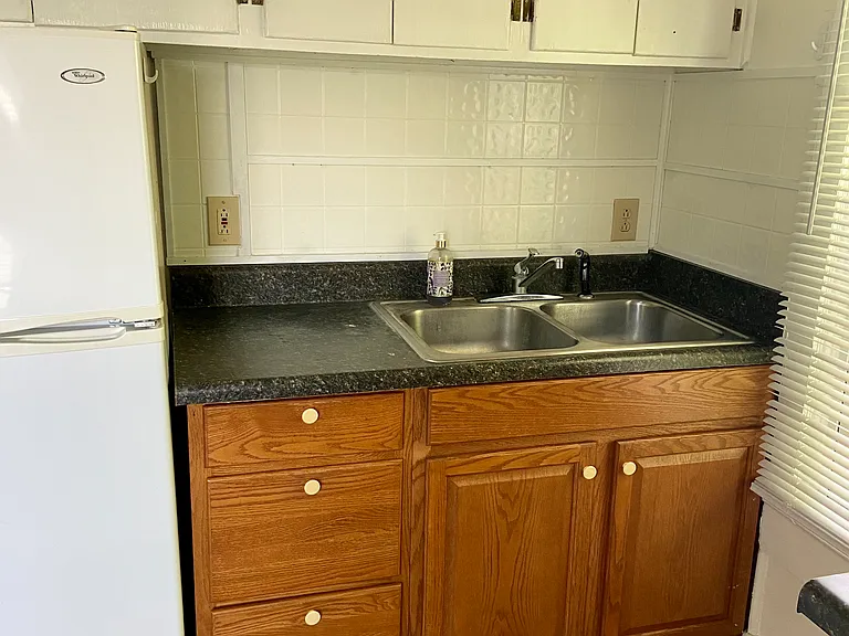 107 Jackson St #C — Photo 7