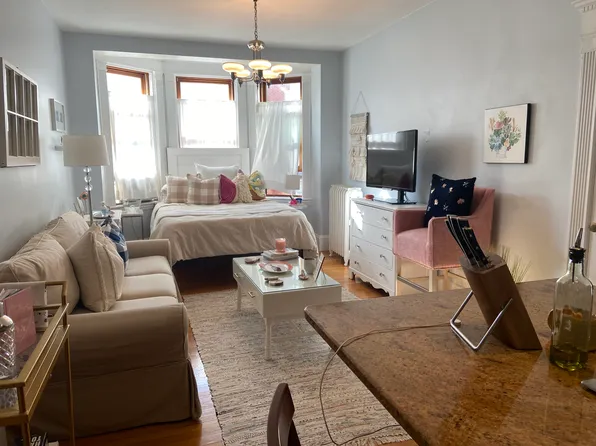 8 Garrison St APT 303, Boston, MA 02116