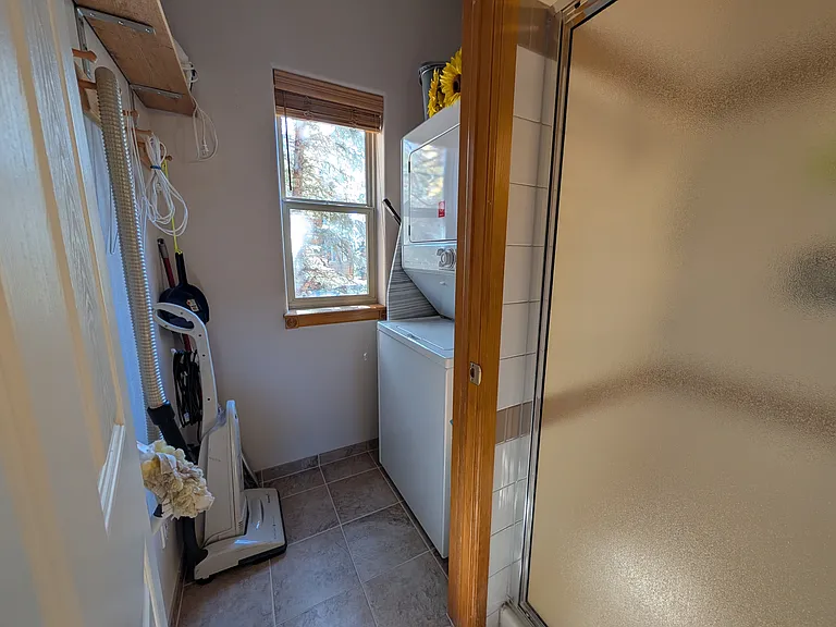 94 Lookout Ridge Dr — Photo 23
