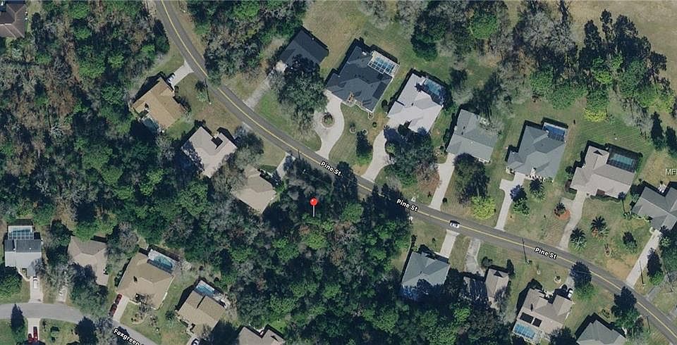 2nd image of 13 Pine St