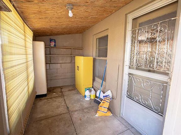 5th image of 2006 Harlan Dr Unit 2