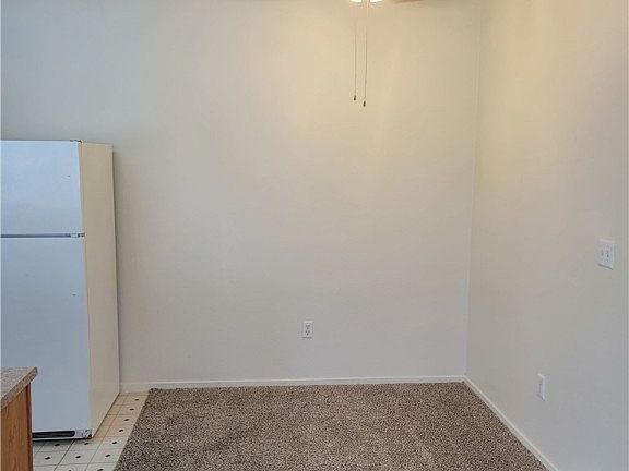5th image of 2151 Hussium Hills St Unit 206