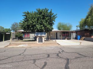 1822 E Earll Dr, Phoenix, AZ 85016