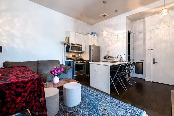 Rented by Rennit Inc. | media 43