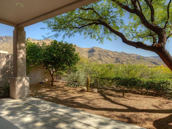 2nd image of 6228 N Ventana View Pl