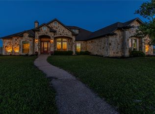 401 Casa Del Rancho Rd, Lorena, TX 76655