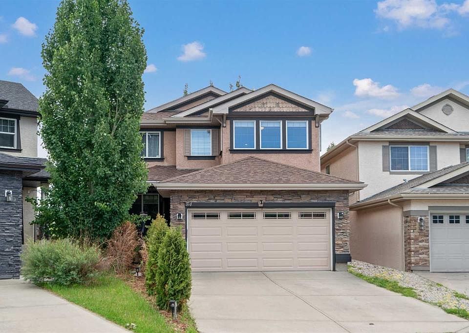 1st image of 84 NW Everwillow Park SW
