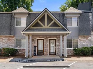 105 Rondak Cir SE, Smyrna, GA 30080