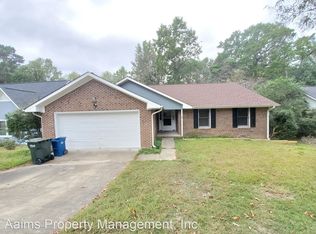7418 Beaver Run Dr, Fayetteville, NC 28314