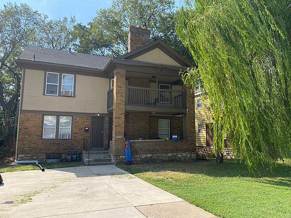 2nd image of 3306 Agnes Ave