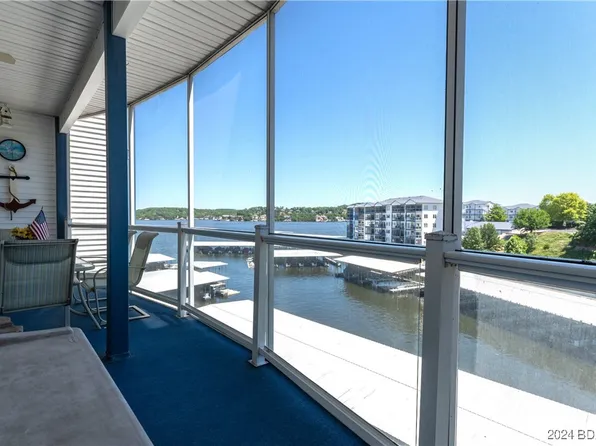 151 Upper Monarch Cove Dr Unit 4E, Lake Ozark, MO 65049