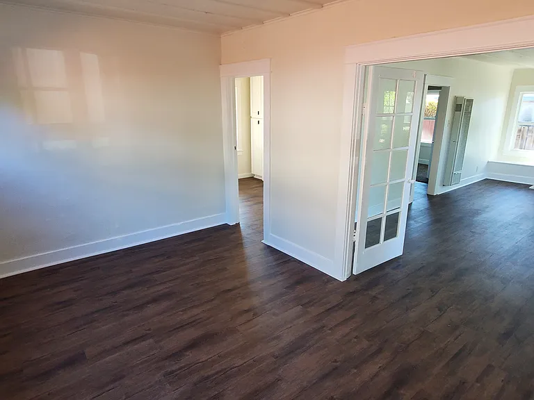 6841 Mohawk St — Photo 11