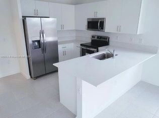 12010 NW 47th Mnr, Pompano Beach, FL 33076