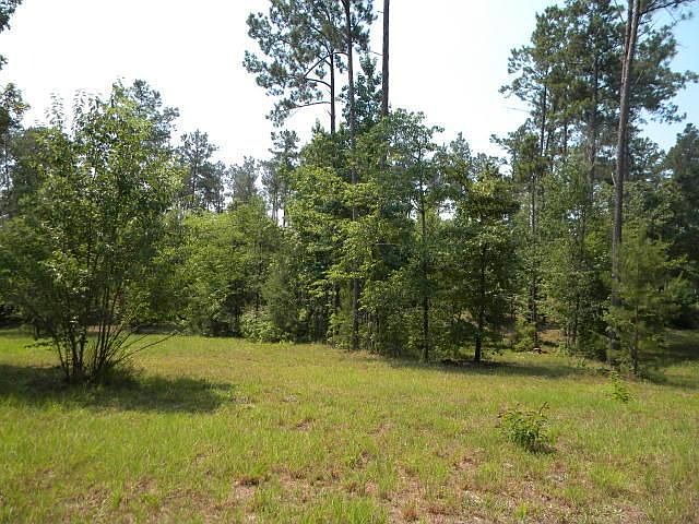 2nd image of 546 Slade Rd