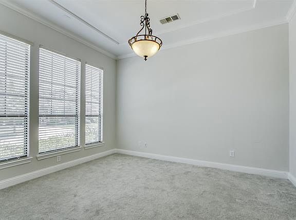 4th image of 6909 Sonoma