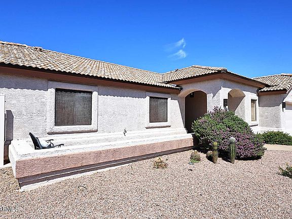 3rd image of 15036 N MAPLE Drive