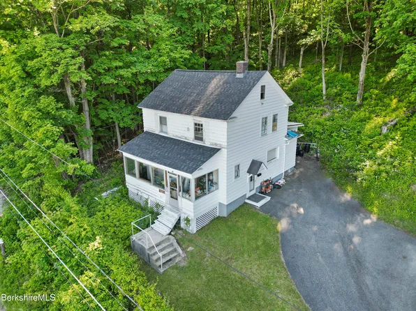 281 Walnut St, North Adams, MA 01247