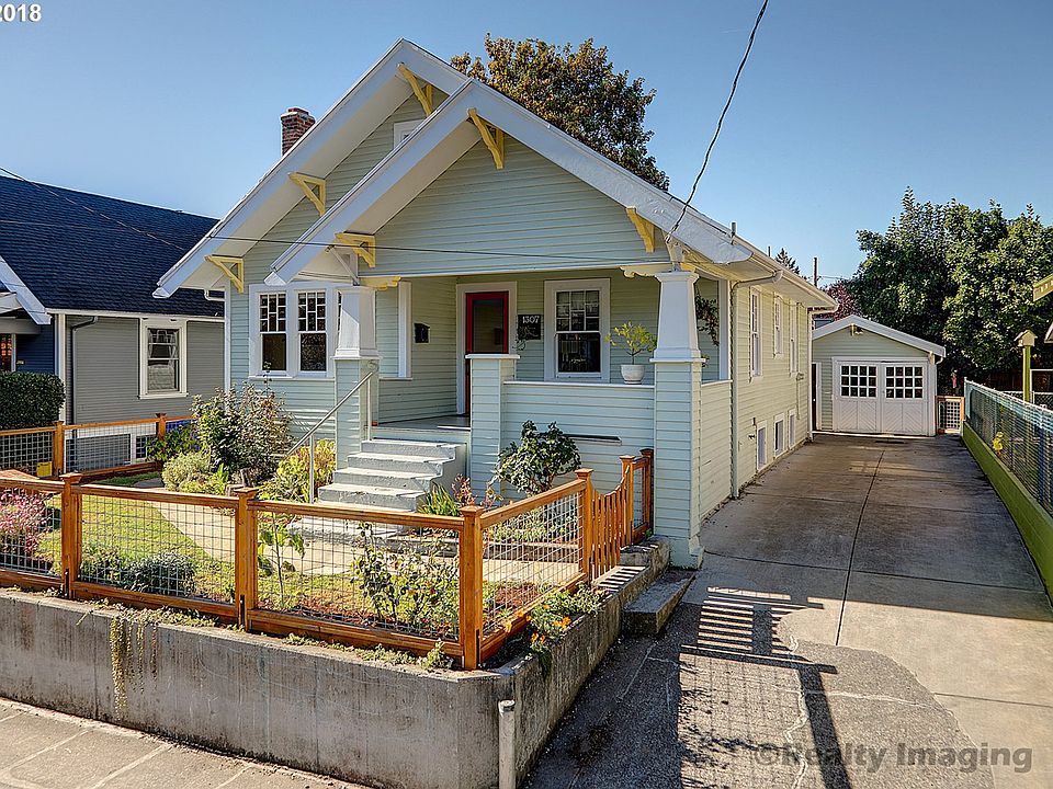 2nd image of 1307 SE 48th Ave