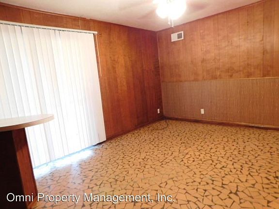 3rd image of 261 Blairmore Ave