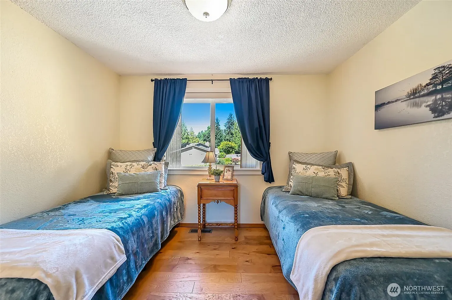 4 bed, 1760 sqft, $1,200 — Photo 2