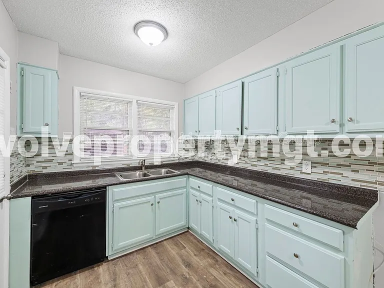 7702 Marvin Rd — Photo 7