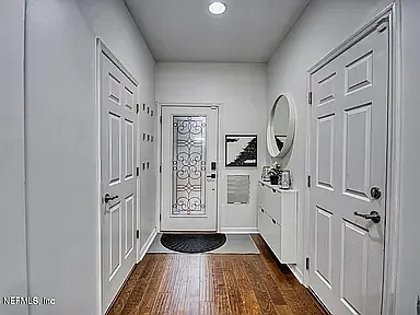 7019 Coldwater Dr — Photo 5