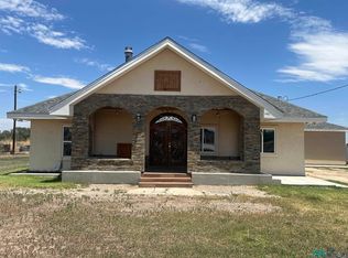 1921 W McGaffey St, Roswell, NM 88203