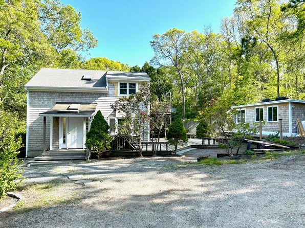 50 Old Lighthouse Rd, Tisbury, MA 02568