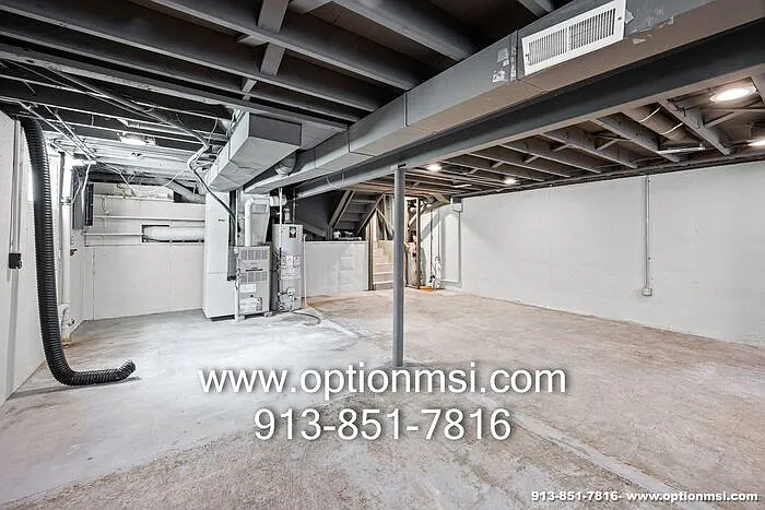 9401 Outlook Dr — Photo 27