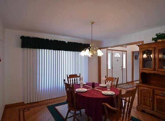 5th image of 10453 S 73rd Ave