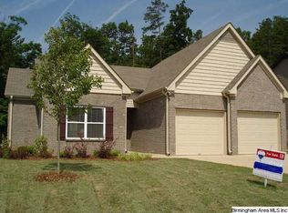 6180 Edgefield Ln, Pinson, AL 35126