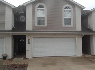 103 Alby North Ct, Godfrey, IL 62035