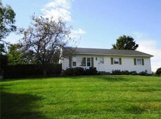 5 Dutchess Ct, Newburgh, NY 12550