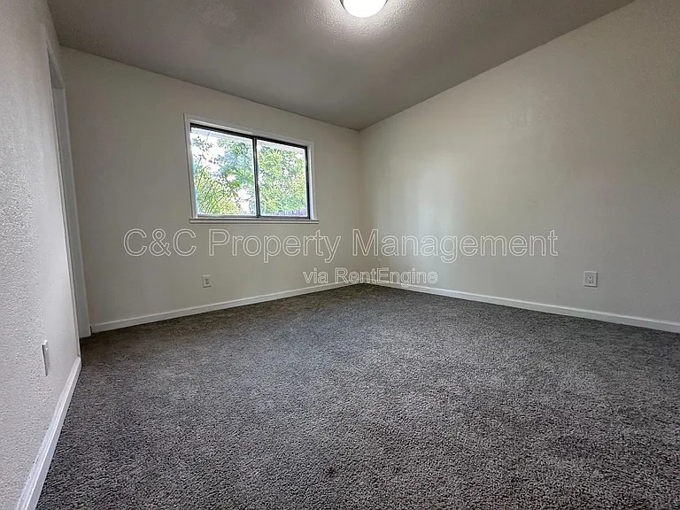8709 Sangria Way — Photo 6