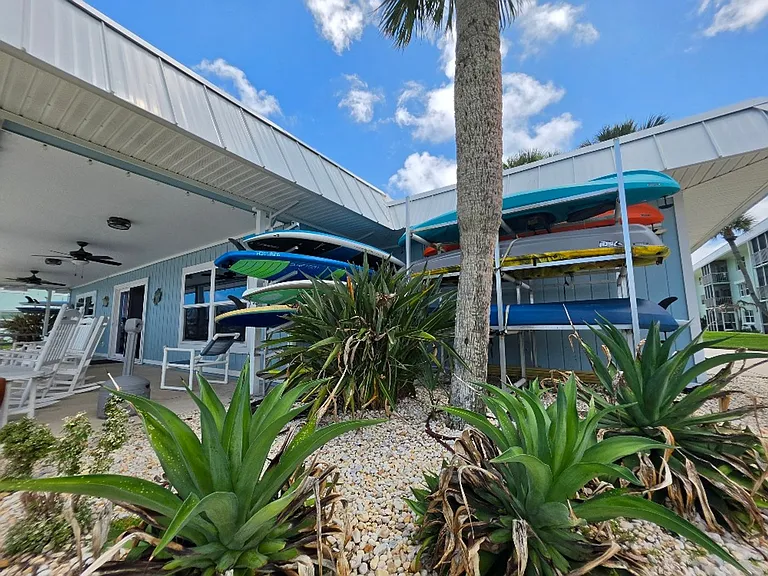 325 Causeway #A102 — Photo 31