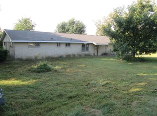 445 Lcr 466, Mexia, TX 76667