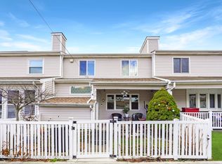 36 Peter St, Staten Island, NY 10314