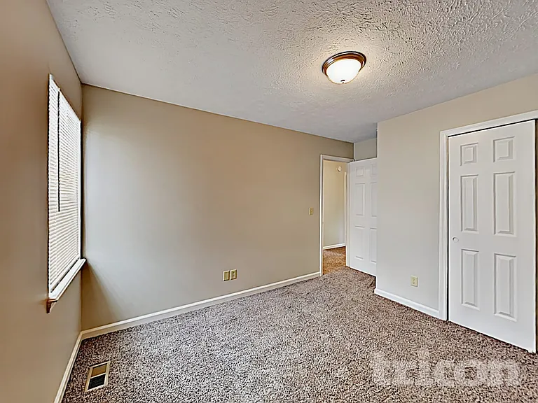 8420 Country Club Blvd — Photo 13