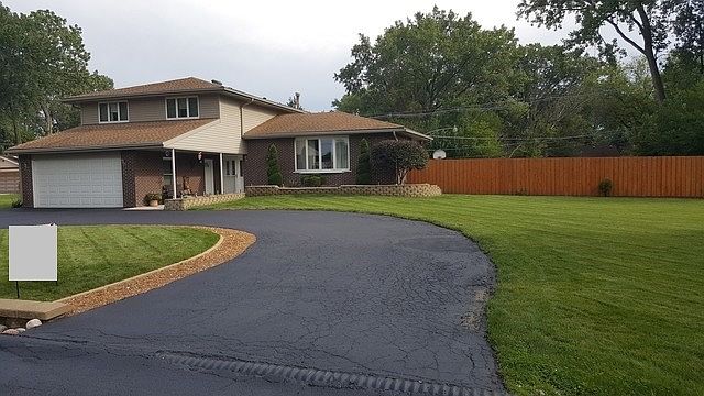 1st image of 7859 W 101st Pl
