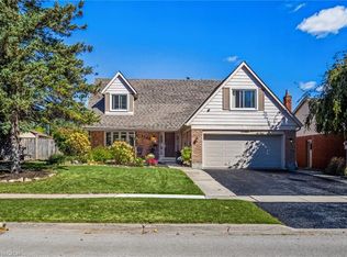 4248 Dunvegan Rd, Burlington, ON L7L1P8