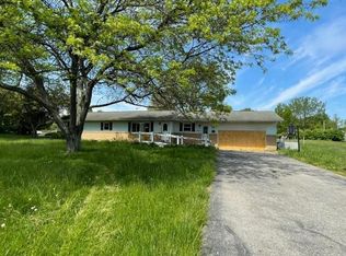 3913 Oakmont Ln NE, Lancaster, OH