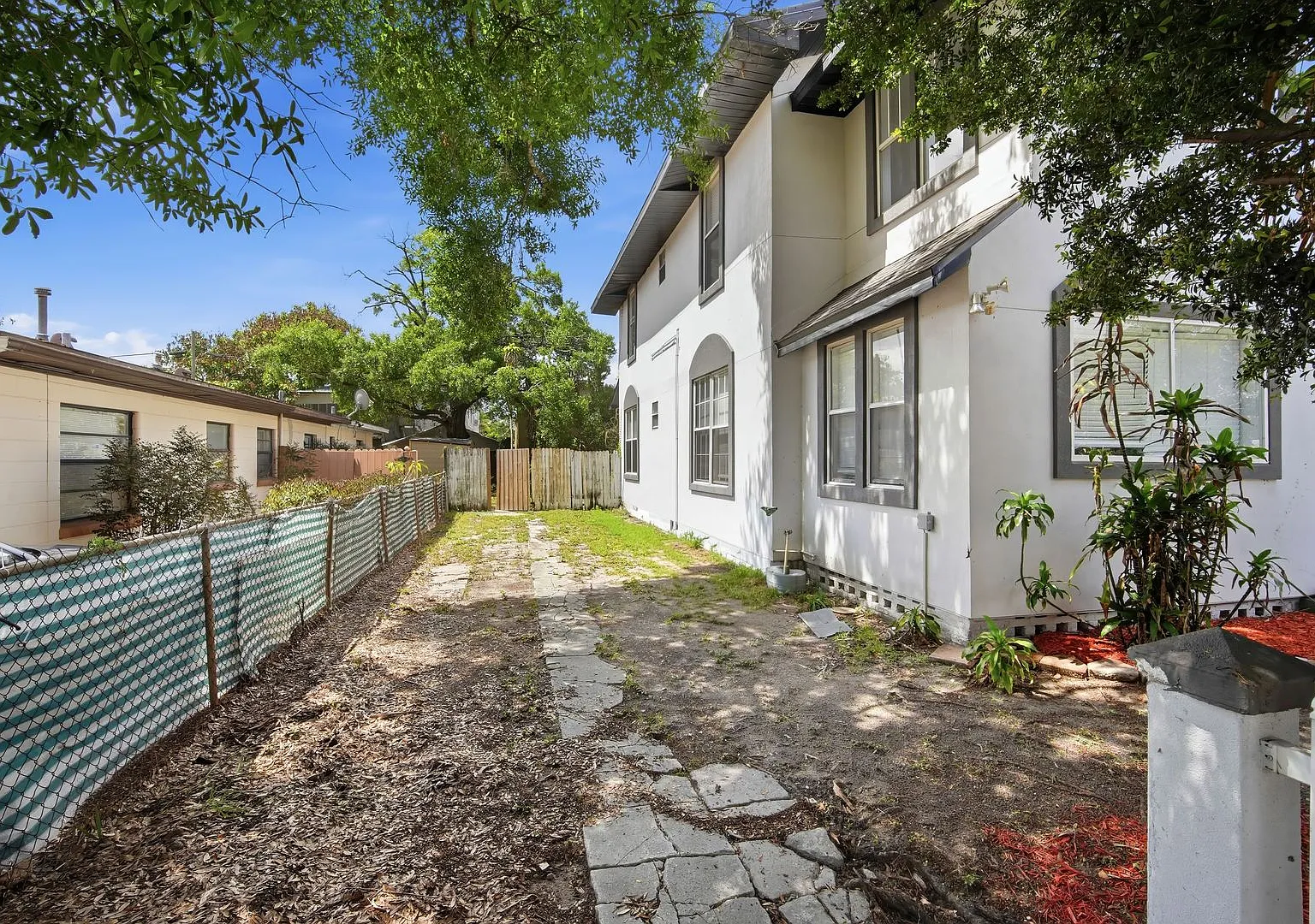 Beautiful remodeled 2nd Floor Condo in Ybor City — Photo 4