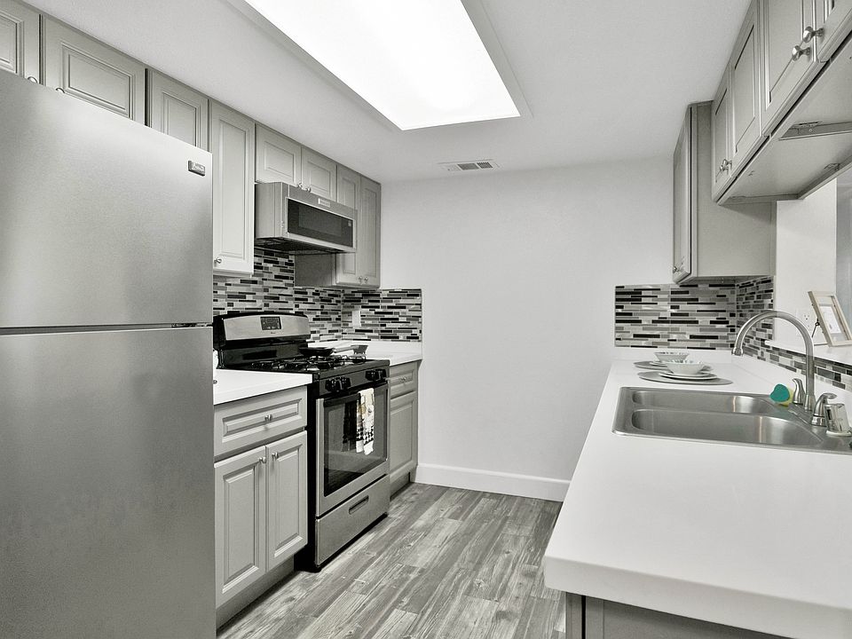 Oak View Apartments 4700 W Caldwell Ave Visalia CA Zillow